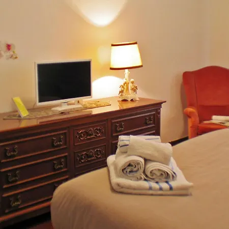 Arch B&B